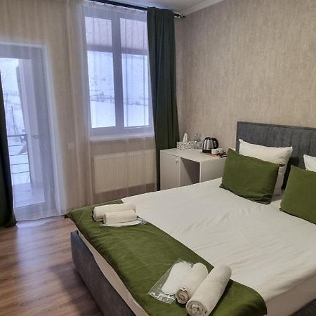 Tsaghkunk Chef House Hotel & Restaurant Sevan Buitenkant foto