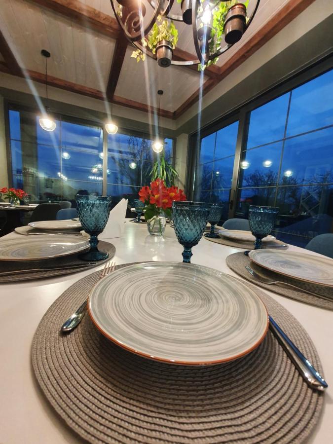 Tsaghkunk Chef House Hotel & Restaurant Sevan Buitenkant foto